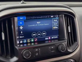 Chevrolet Colorado 2021 4x4 Z71 4dr Crew Cab 5 ft. SB
