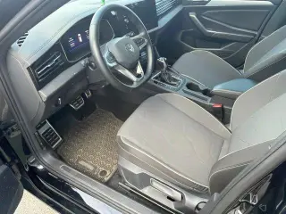 Volkswagen Jetta 2025 Sport 4dr Sedan