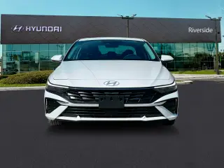 Hyundai ELANTRA 2024 SEL 4dr Sedan