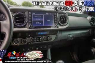 Toyota Tacoma 2021 4x4 SR5 V6 4dr Double Cab 5.0 ft SB