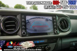 Toyota Tacoma 2021 4x4 SR5 V6 4dr Double Cab 5.0 ft SB