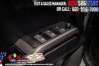Toyota Tacoma 2021 4x4 SR5 V6 4dr Double Cab 5.0 ft SB