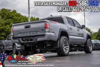 Toyota Tacoma 2021 4x4 SR5 V6 4dr Double Cab 5.0 ft SB