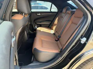 Chrysler 300 2019 S 4dr Sedan