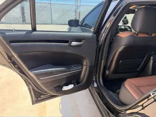 Chrysler 300 2019 S 4dr Sedan
