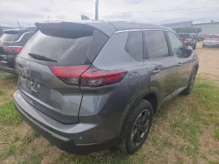 Nissan Rogue 2025 SV 4dr Crossover