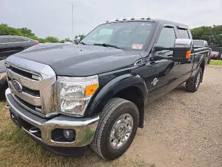 Ford F-250 Super Duty 2015 4x4 Platinum 4dr Crew Cab 8 ft. LB Pickup