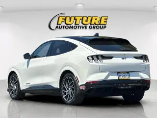 Ford Mustang Mach-E 2023 AWD GT 4dr SUV