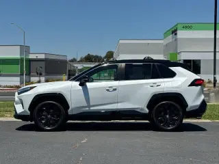 Toyota RAV4 Hybrid 2022 AWD XSE 4dr SUV