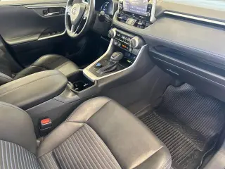 Toyota RAV4 Hybrid 2022 AWD XSE 4dr SUV