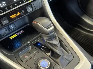 Toyota RAV4 Hybrid 2022 AWD XSE 4dr SUV