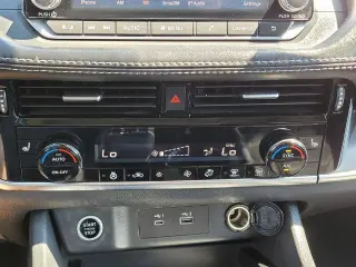 Nissan Rogue 2021 SV 4dr Crossover