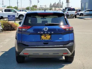 Nissan Rogue 2021 SV 4dr Crossover