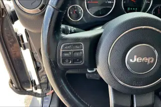 Jeep Wrangler Unlimited 2013 4x4 Sport 4dr SUV