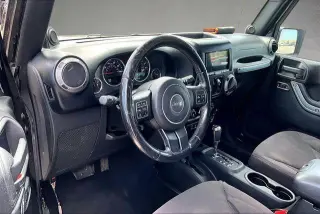 Jeep Wrangler Unlimited 2013 4x4 Sport 4dr SUV