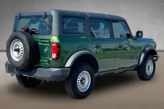 Ford Bronco 2022 4x4 Base 4dr SUV