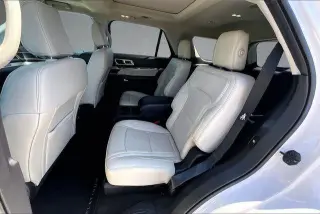 Ford Explorer 2018 AWD Platinum 4dr SUV