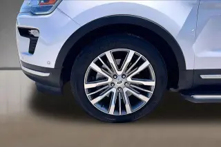 Ford Explorer 2018 AWD Platinum 4dr SUV