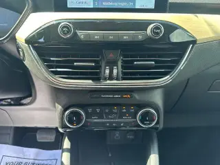 Ford Escape 2022 AWD Titanium 4dr SUV