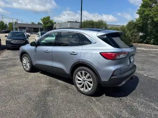 Ford Escape 2022 AWD Titanium 4dr SUV