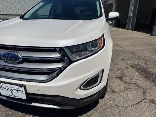 Ford Edge 2016 AWD Titanium 4dr Crossover