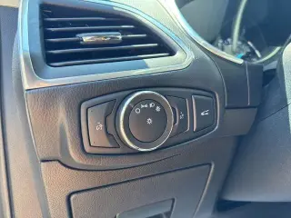 Ford Edge 2016 AWD Titanium 4dr Crossover