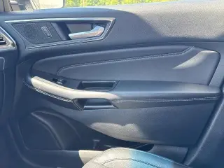 Ford Edge 2016 AWD Titanium 4dr Crossover
