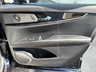 Lincoln Nautilus 2022 Reserve 4dr SUV