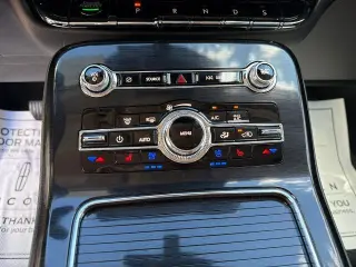 Lincoln Nautilus 2022 Reserve 4dr SUV