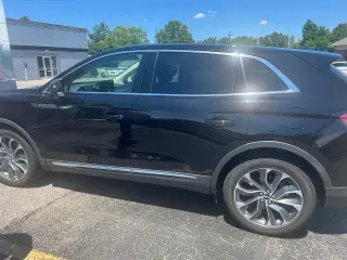 Lincoln Nautilus 2022 Reserve 4dr SUV