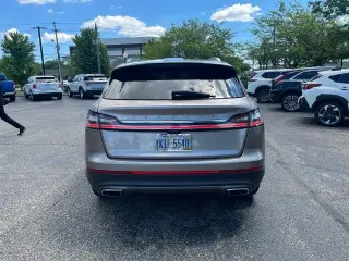 Lincoln Nautilus 2021 AWD Reserve 4dr SUV