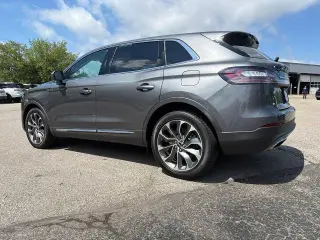 Lincoln Nautilus 2023 AWD Reserve 4dr SUV