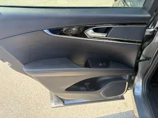 Lincoln Nautilus 2023 AWD Reserve 4dr SUV