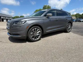 Lincoln Nautilus 2023 AWD Reserve 4dr SUV