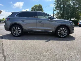 Lincoln Nautilus 2023 AWD Reserve 4dr SUV