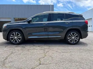 GMC Terrain 2018 Denali 4dr SUV