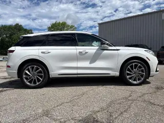 Lincoln Corsair 2023 AWD Grand Touring 4dr SUV