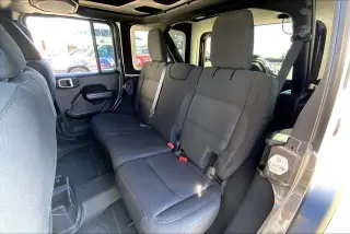 Jeep Wrangler Unlimited 2020 4x4 Willys Sport 4dr SUV