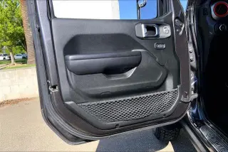 Jeep Wrangler Unlimited 2020 4x4 Willys Sport 4dr SUV