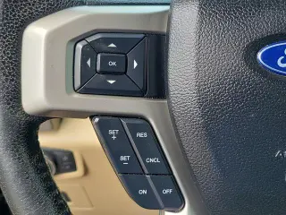 Ford F-150 2016 4x4 King Ranch 4dr SuperCrew 5.5 ft. SB