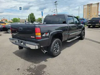 GMC Sierra 2500HD 2005 4dr Crew Cab Work Truck 4WD SB