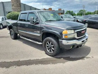 GMC Sierra 2500HD 2005 4dr Crew Cab Work Truck 4WD SB