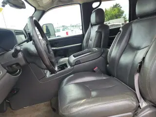 GMC Sierra 2500HD 2005 4dr Crew Cab Work Truck 4WD SB