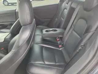 Tesla Model 3 2021 AWD Long Range 4dr Sedan
