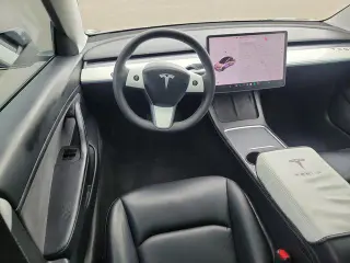 Tesla Model 3 2021 AWD Long Range 4dr Sedan