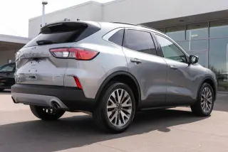 Ford Escape 2022 AWD Titanium 4dr SUV