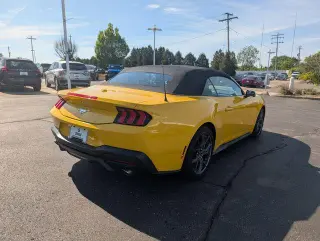 Ford Mustang 2024 EcoBoost Premium 2dr Convertible