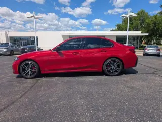 BMW 3 Series 2023 AWD 330i xDrive 4dr Sedan