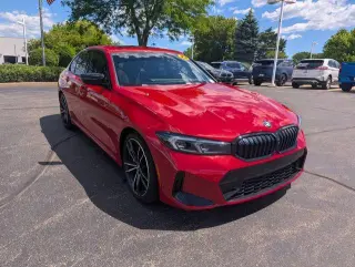 BMW 3 Series 2023 AWD 330i xDrive 4dr Sedan