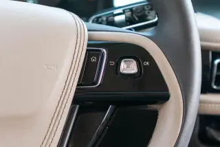 Lincoln Aviator 2022 AWD Standard 4dr SUV